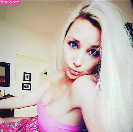 Amber Koltzow Bastick actrice xxx galerie