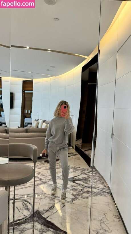 cosplay gros seins onlyfans assez gratuit photo