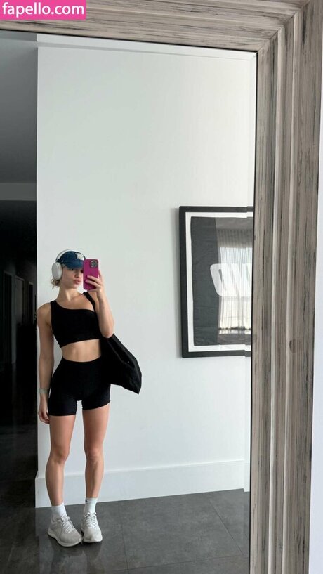 mamie milf onlyfans érotique sympa collection