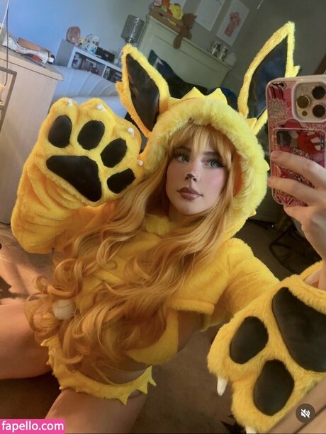 lizgrimess étoile sexy image