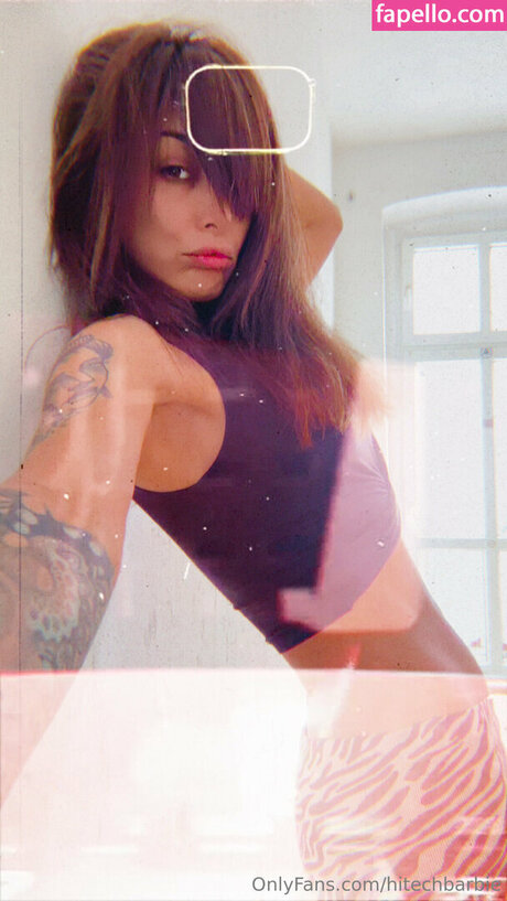 hitechbarbie jolie actrice galerie