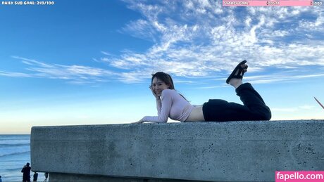 hello kiko beau modèle galeries