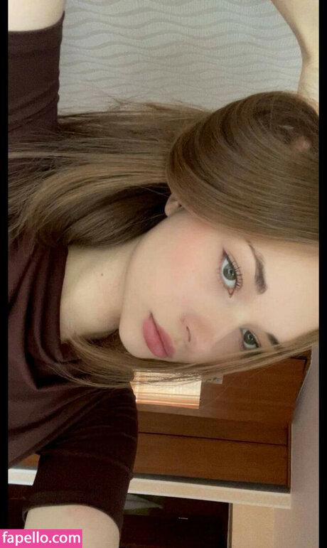 sharrimalagisi modèle pornographique galeries