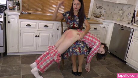 Sarah Gregory nus étoiles photos