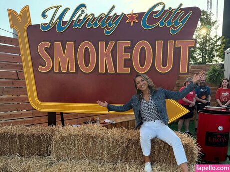 Ginger Zee star du porno sympa img