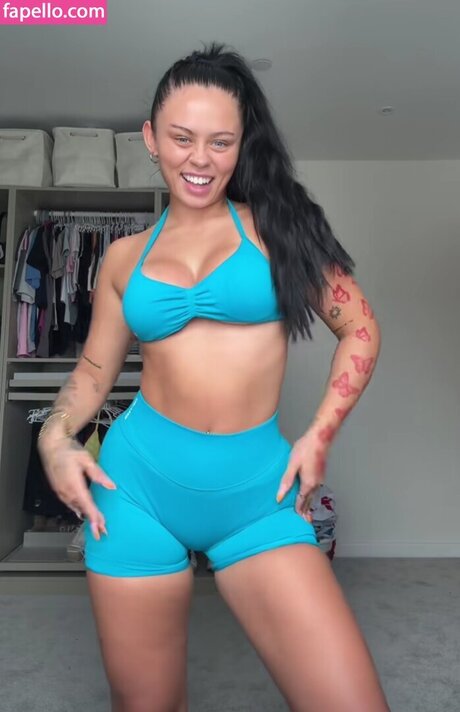 Elley Davies star érotique galerie