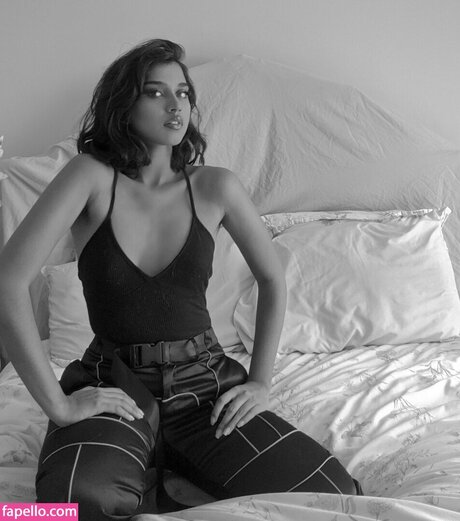 fellation publique onlyfans haut de gamme galerie