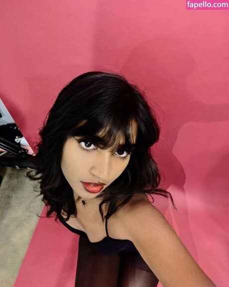 yoga asiatique uniquement pour les fans pornographique nu des photos