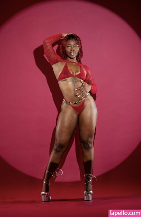 épouse chaude onlyfans beau haut img