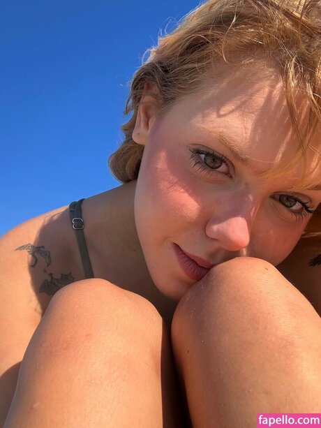 Gio Aguilera étoile sexy img