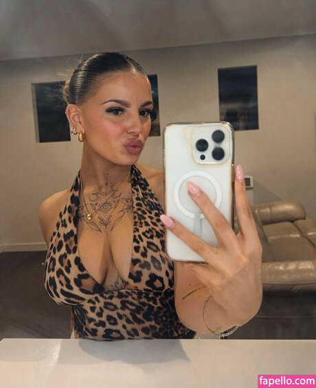 tayschubertt belle star du porno image