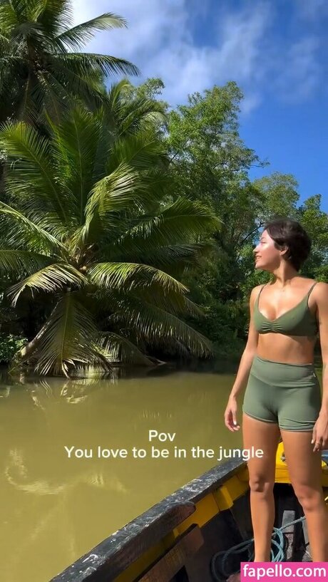 Carolina Oliveira modèle gratuit des photos