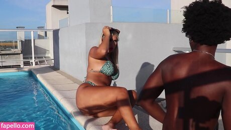 Flor Belen modèle parfait galeries