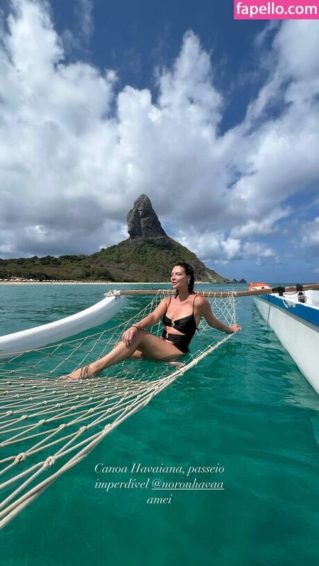 Camila Rodrigues modèle de haute qualité galeries