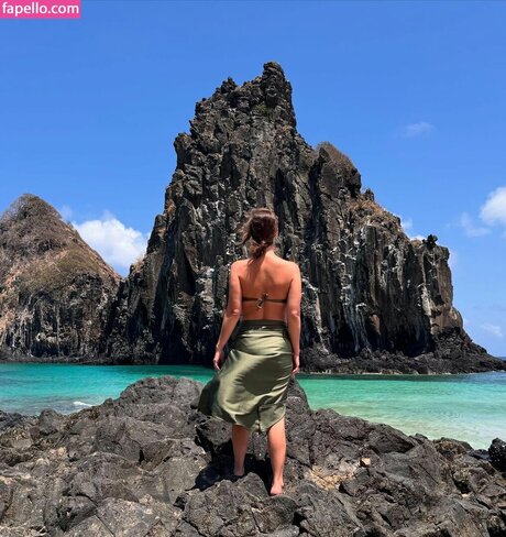 Camila Rodrigues actrice libre images