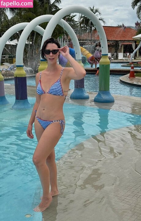 Camila Rodrigues modèle porno photos