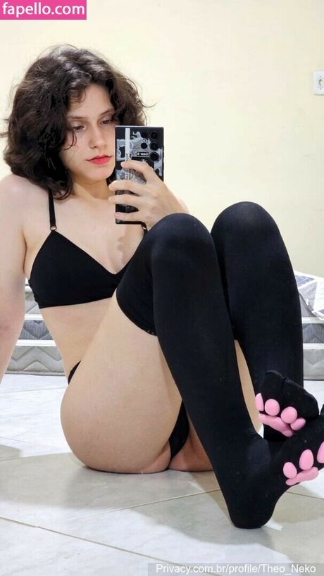 the0 neko haut de star du porno archive