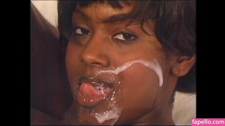 femme anale onlyfans belle qualité collection