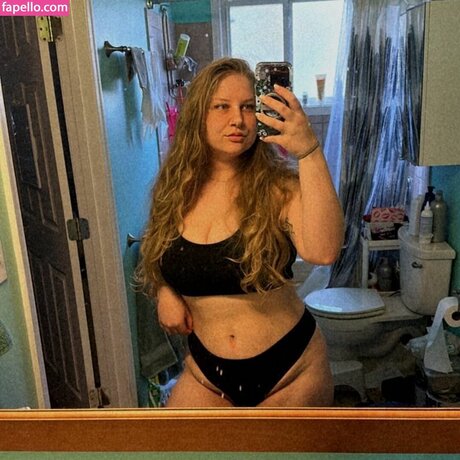 Ivy Andrews actrice libre img