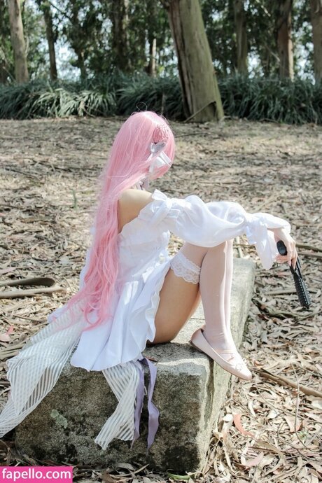 Kitsunedere modèle adulte img