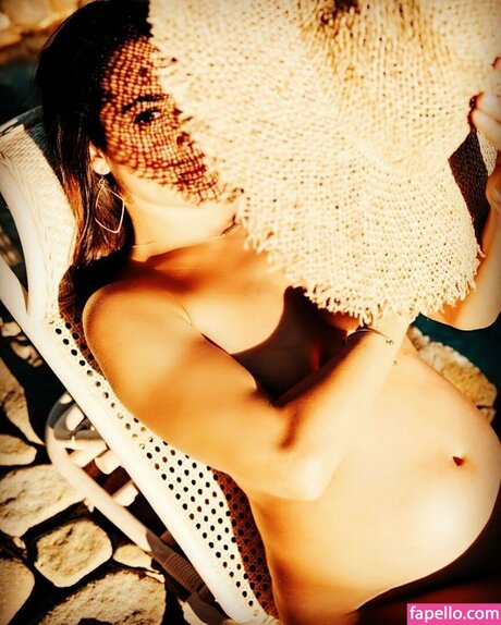 Camille Guaty art de star du porno archive