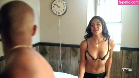 Camille Guaty meilleure étoile image