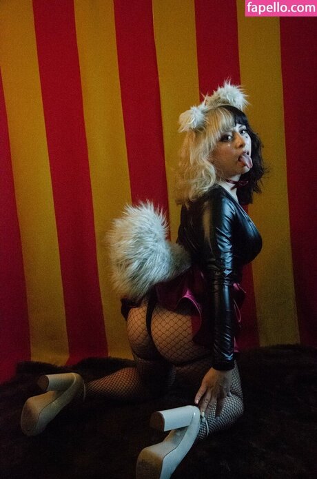 CubeCosplay actrice hd images