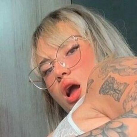 Beatriz Suppi modèles nus collection