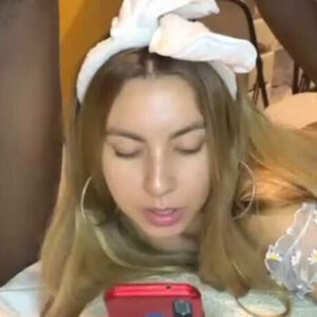 interracialgoldcouple modèle adulte photos