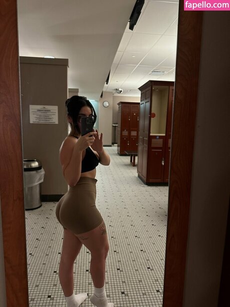 Mercedesthetrainer étoile parfaite photo