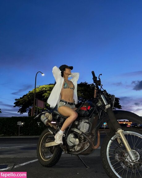 julienneby actrice hd photo