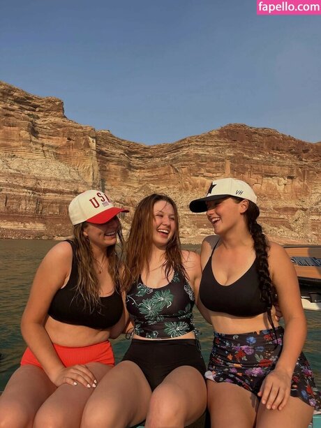 Hailey Johnson actrice de nus image