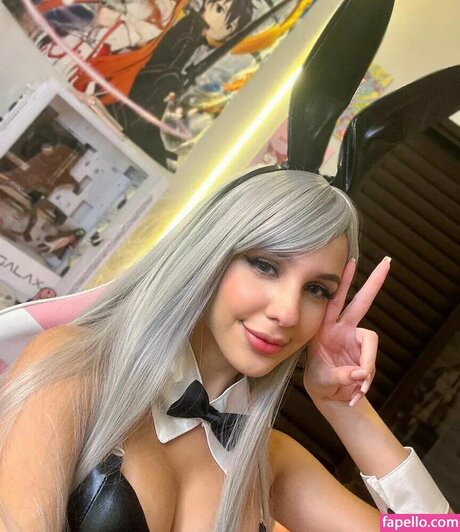 Gabriela Dutra actrice sexy image