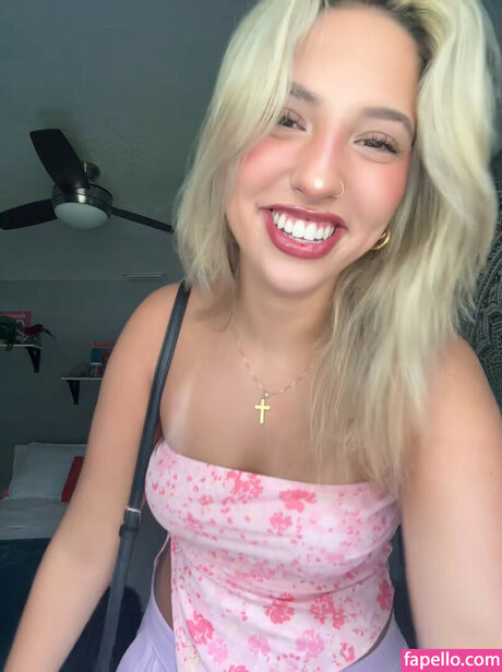 Cloud ASMR actrice de sexe galeries