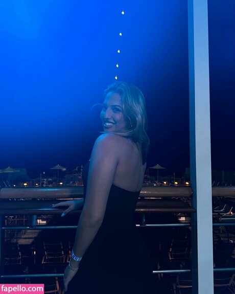 Cloud ASMR nus star du porno galerie