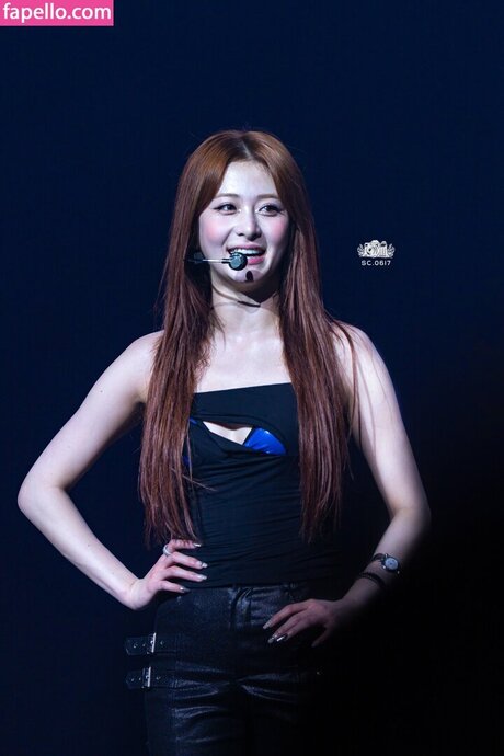 Huh Yunjin_ star pornographique archive