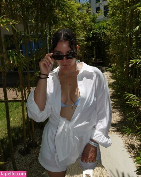 Maleni Cruz modèle gratuit archive