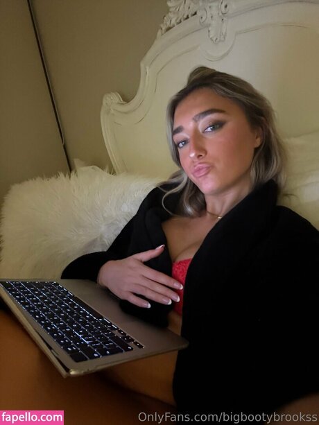 bigbootybrooks xxx star du porno archive