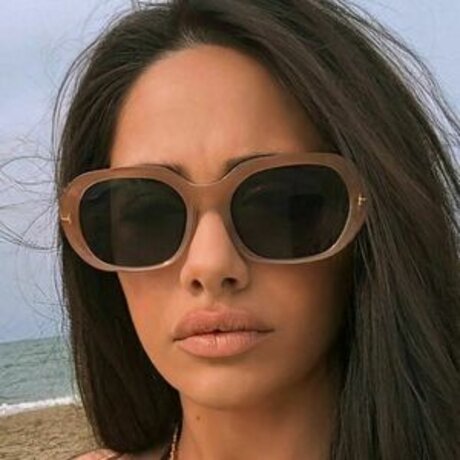 Michela Santoboni star pornographique photo