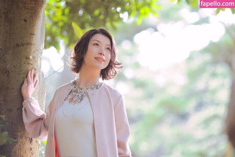 Tsubaki Kato jolie actrice galerie