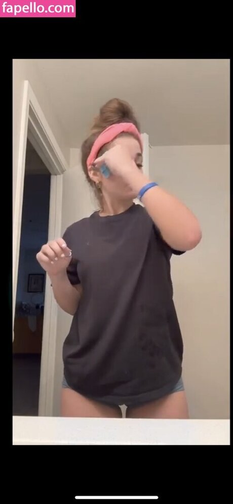 madisons the shit modèle adulte archive