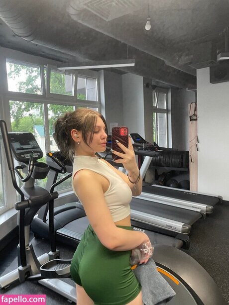 alissabebe belle star du porno image