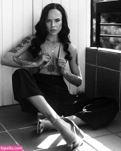 Miri Be étoile adulte images