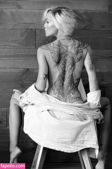 Miri Be haut modèle image