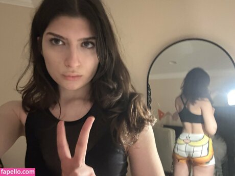 Squirtstain art de star du porno photo