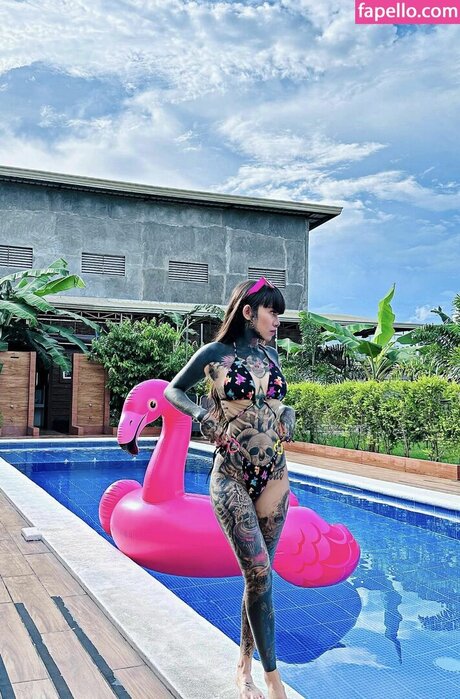 Angelie Pench modèle sympa images