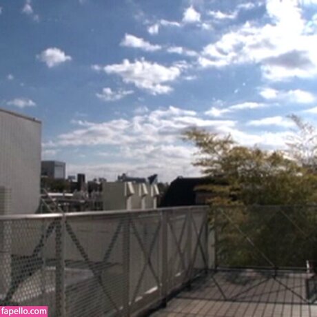 Yui Hatano étoile adulte photo