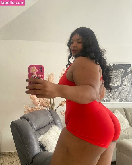 Airam Natt actrice nue images