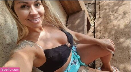 Sheila BellaverICIAL étoile parfaite collection