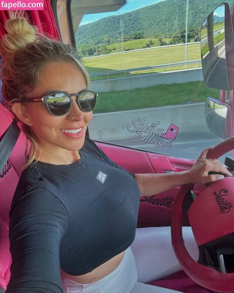 Sheila BellaverICIAL étoile gratuite collection